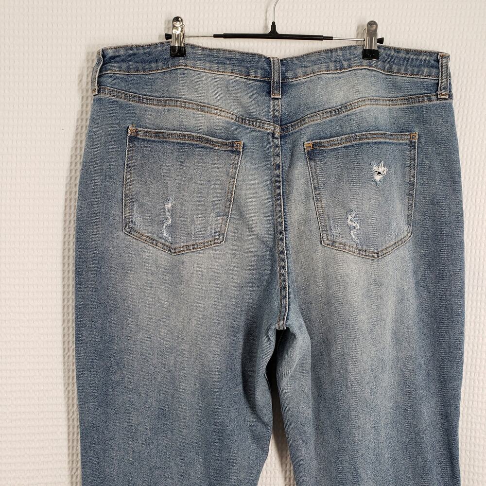 No Boundaries Jeans Womens 21 Blue Medium Wash Distressed Thrashed High Rise - Picture 13 of 16